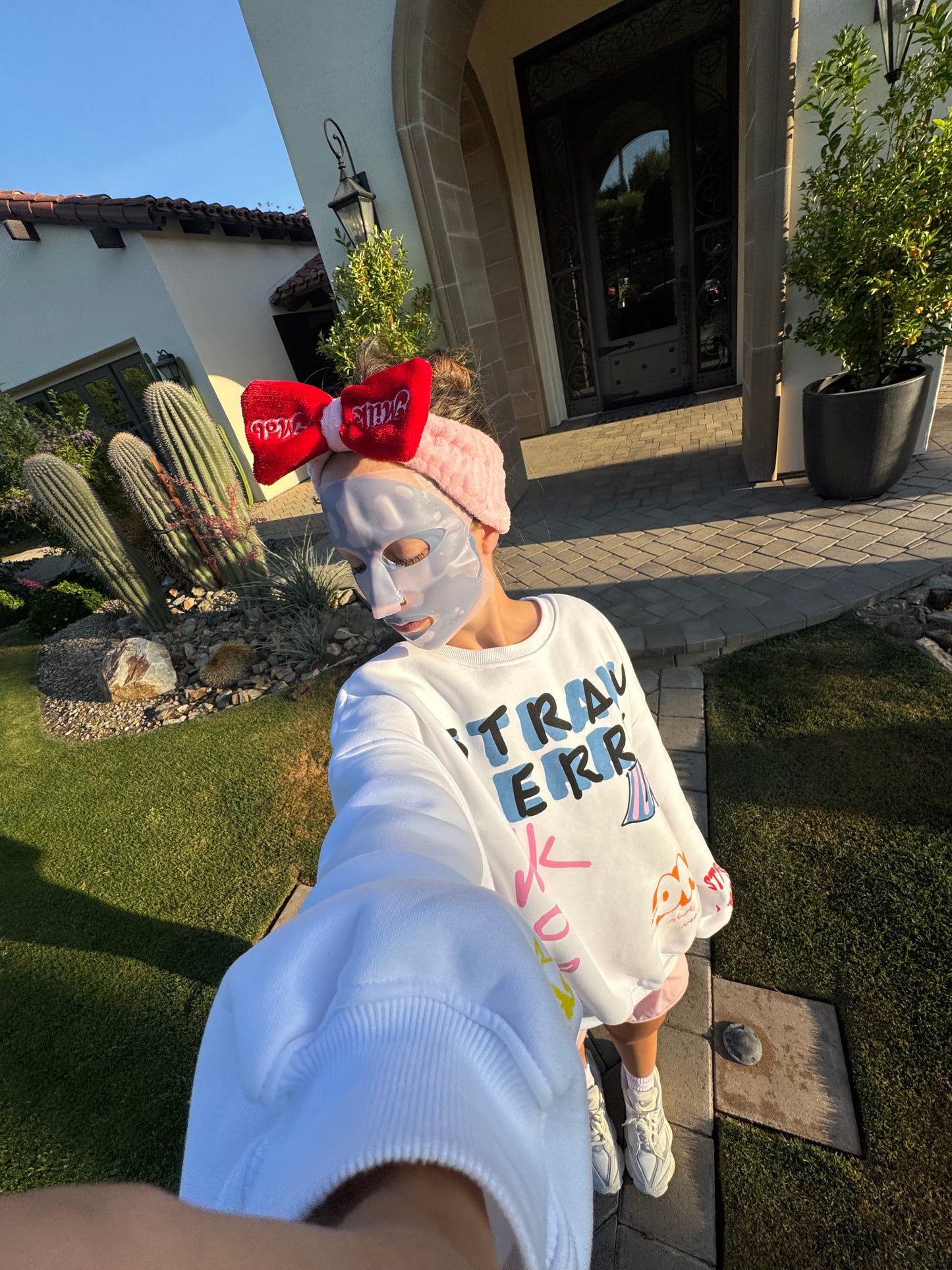 Milkchella Crewneck