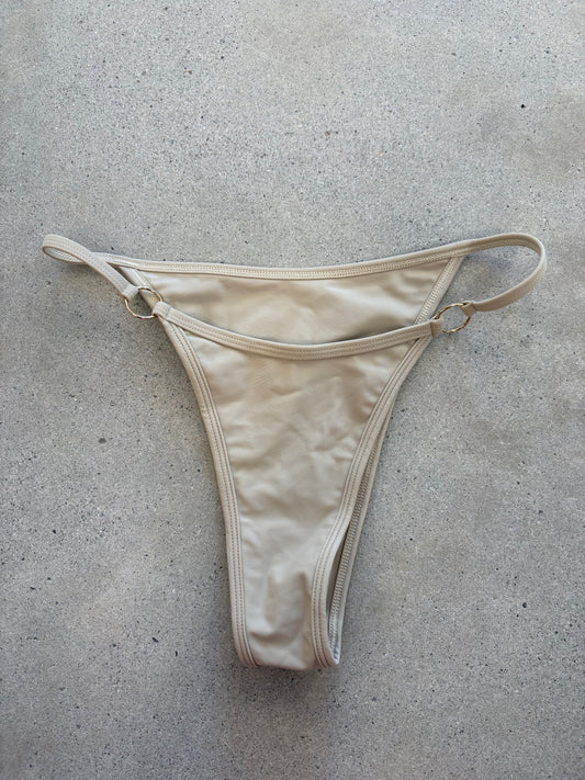 Sample Bikini #33