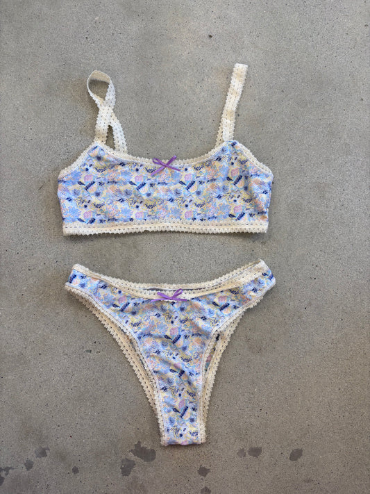 Sample Bikini #133