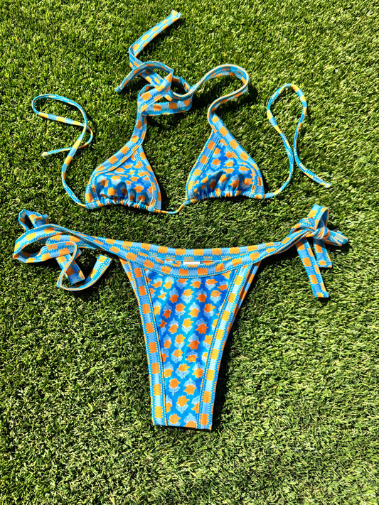 Flower Showers Bottom