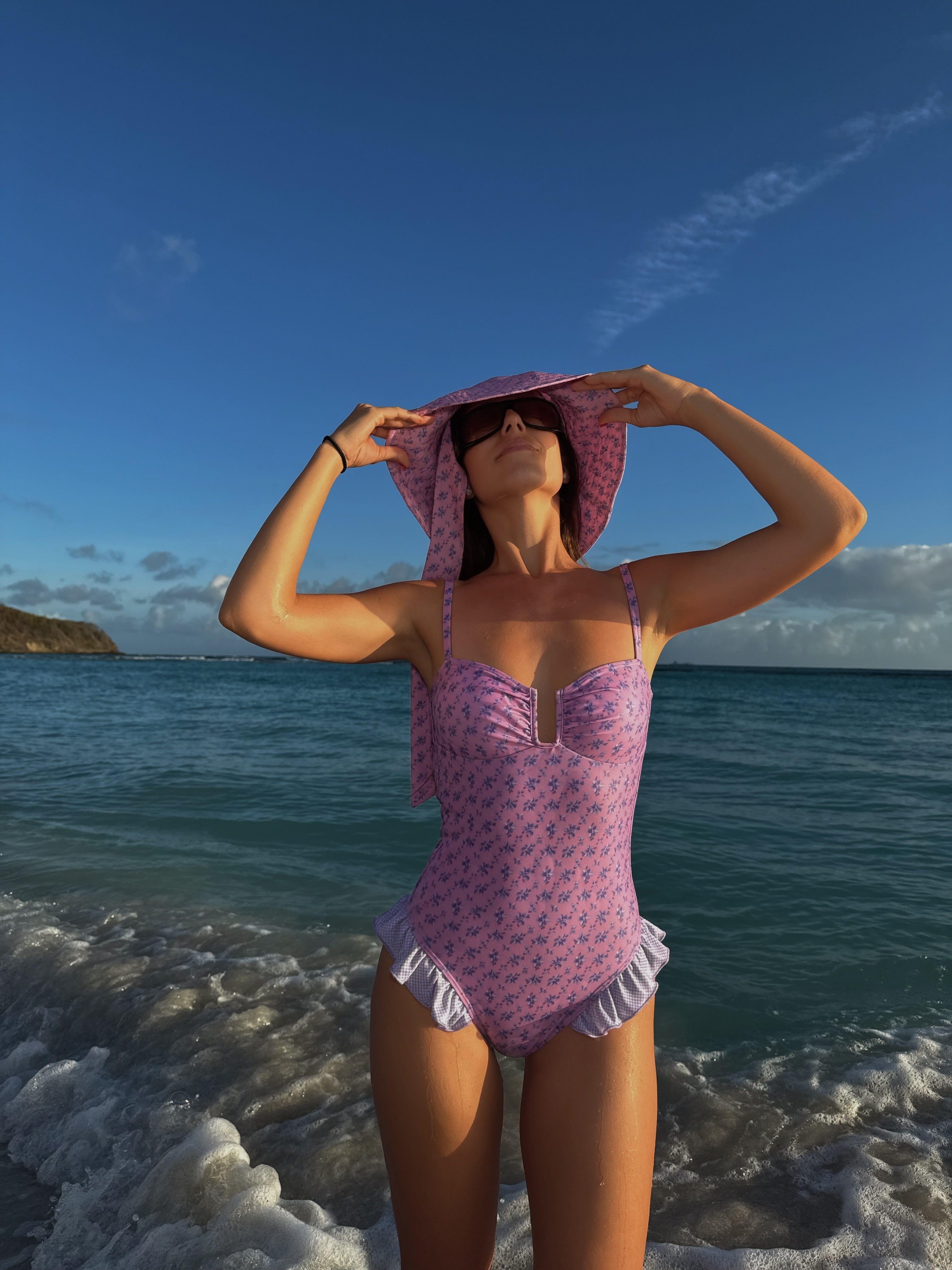 Blitzberry One Piece – Strawberry Milk Mob