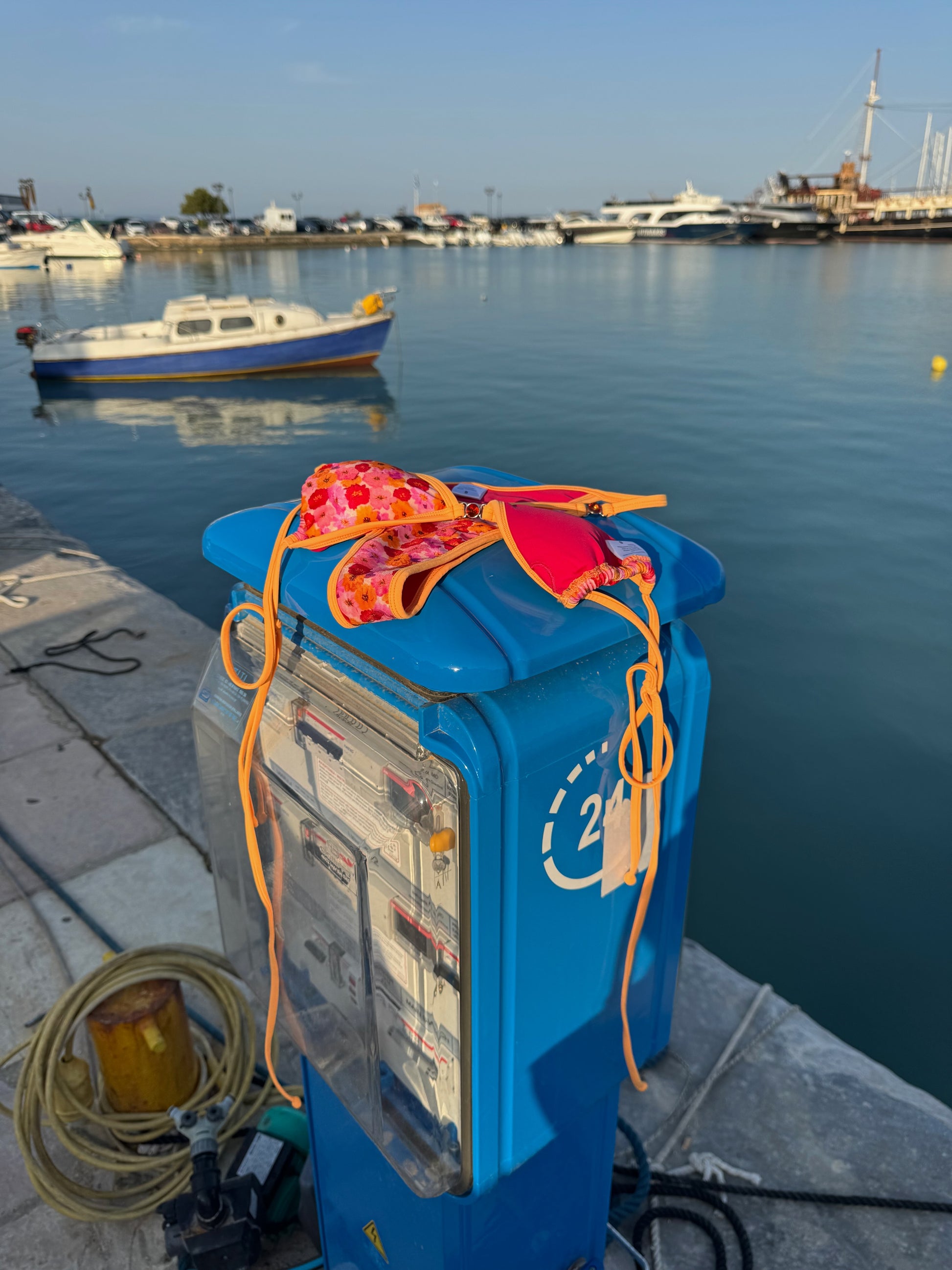 Sunset Soda Bottom
