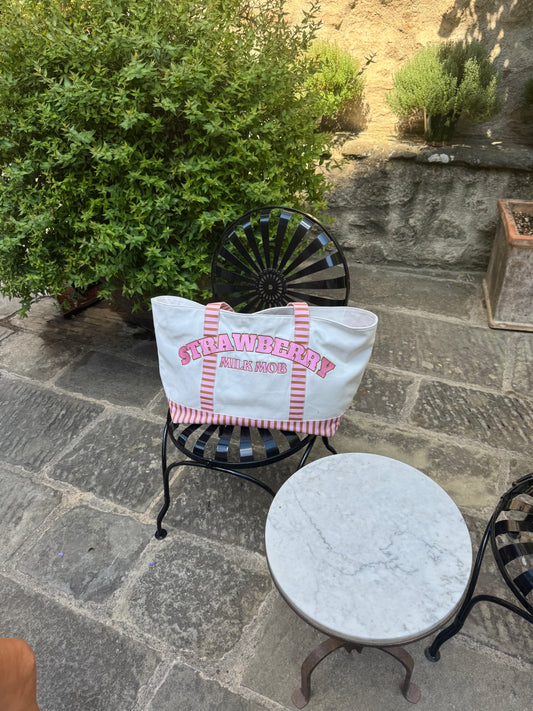 Sole Di Fragole Tote Bag