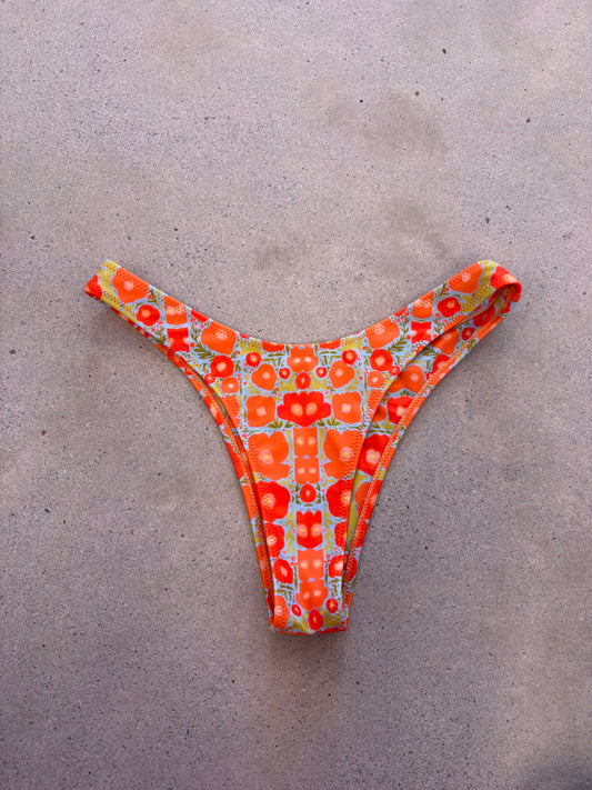 Sample Bikini #39
