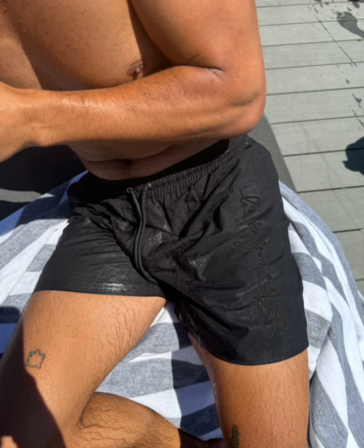 Onyx Short