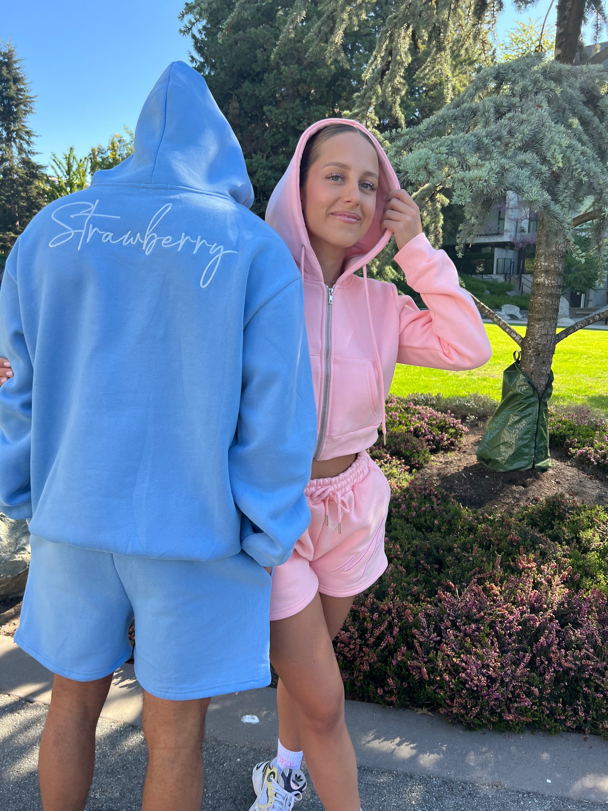 Adidas clearance hoodie strawberry